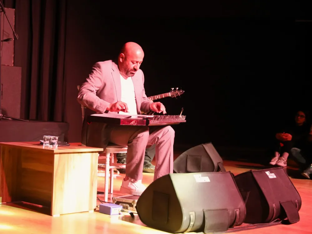 Ünlü kanun virtüözü Doğan, Çerkezköy’de müzik ziyafeti sundu 