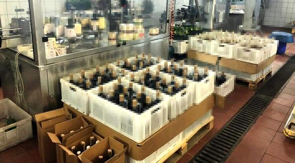 355 ton sahte şarap ele geçirildi