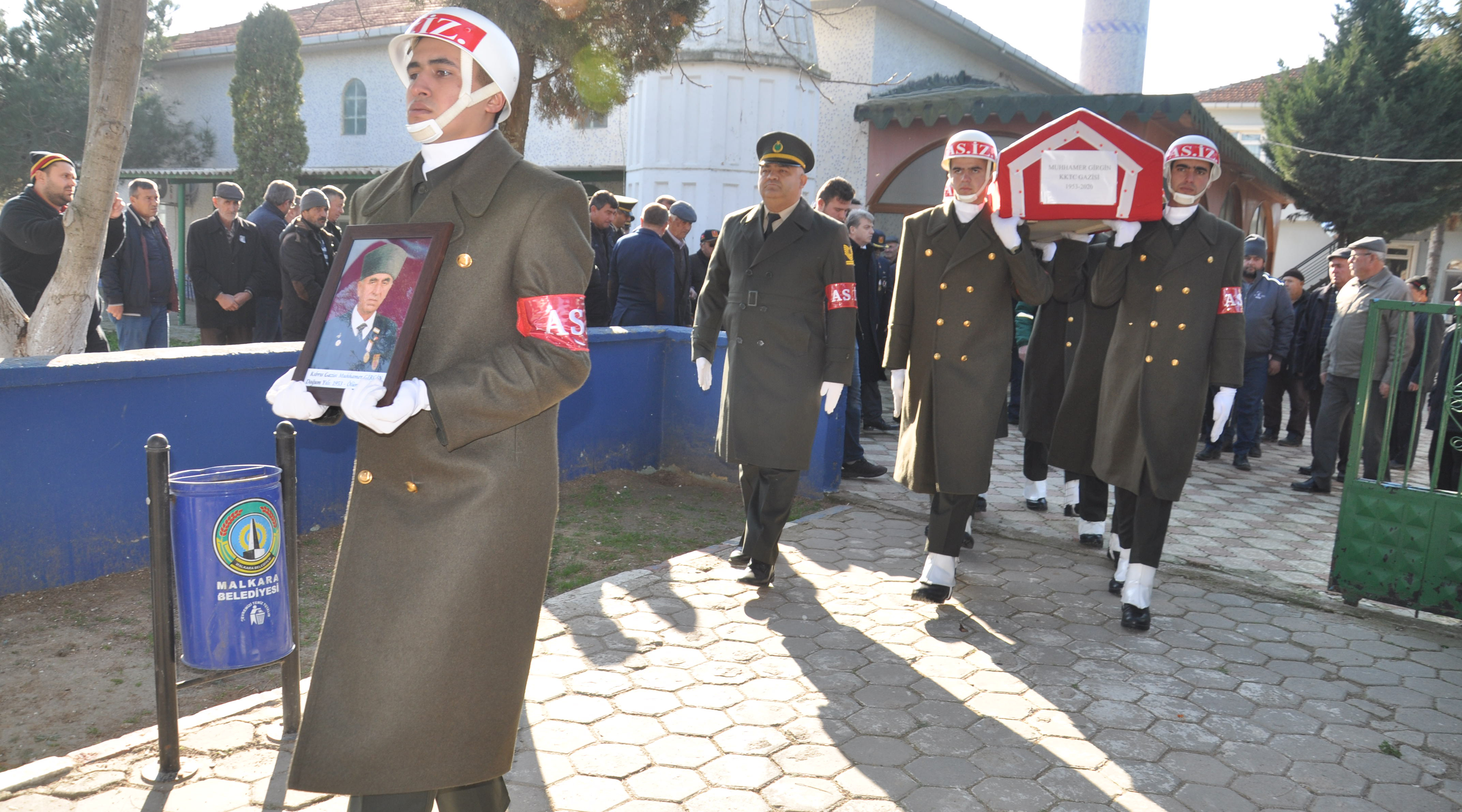 Kıbrıs Gazisi askeri törenle sonsuzluğa uğurlandı