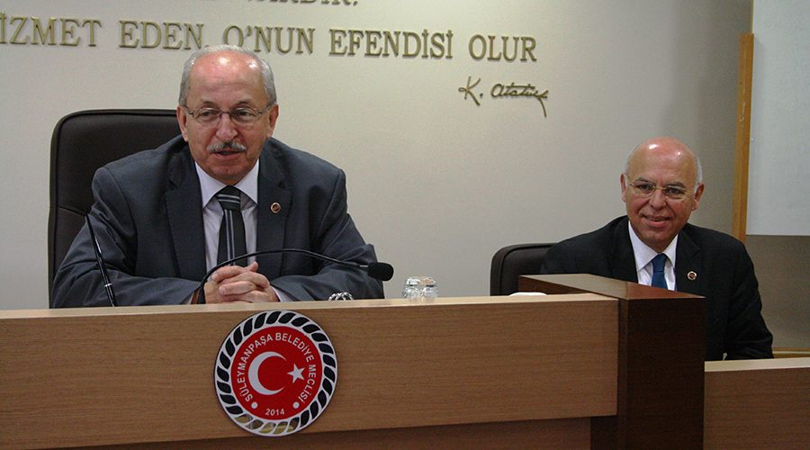 Büyükşehir Belediye Başkanı:  Siyasi partilerin isimleri kullanılmayacak