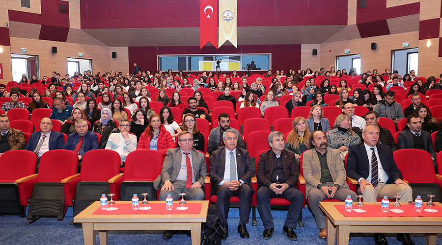 "UNESCO ve Üniversite" konferansı düzenlendi