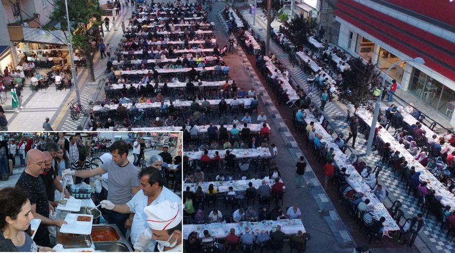 Binlerce kişi iftar sofrasında bir araya geldi