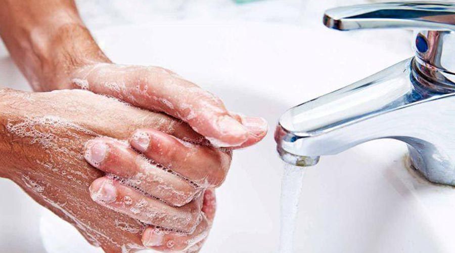 Sağlık için suya sabuna dokunun