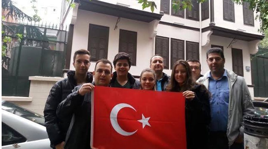 Edirneli öğrenciler Atatürk