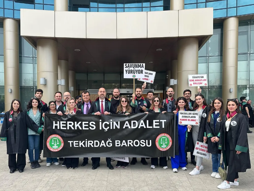 ‘Avukat için de adalet’ diyen binlerce avukat Ankara