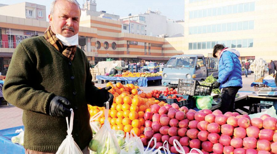Helvacıoğlu, pazar esnafını uyardı 