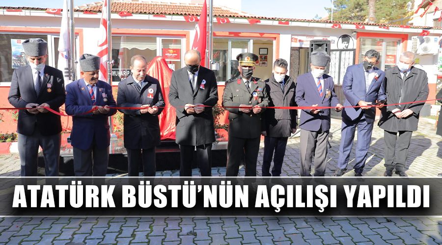 Atatürk Büstü