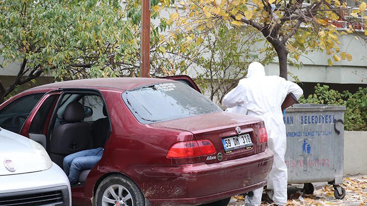 Koronavirüse yakalanan adam otomobilinde intihar etti
