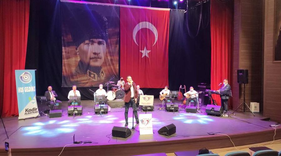 Balkan ve Rumeli göçmenleri konserle anıldı